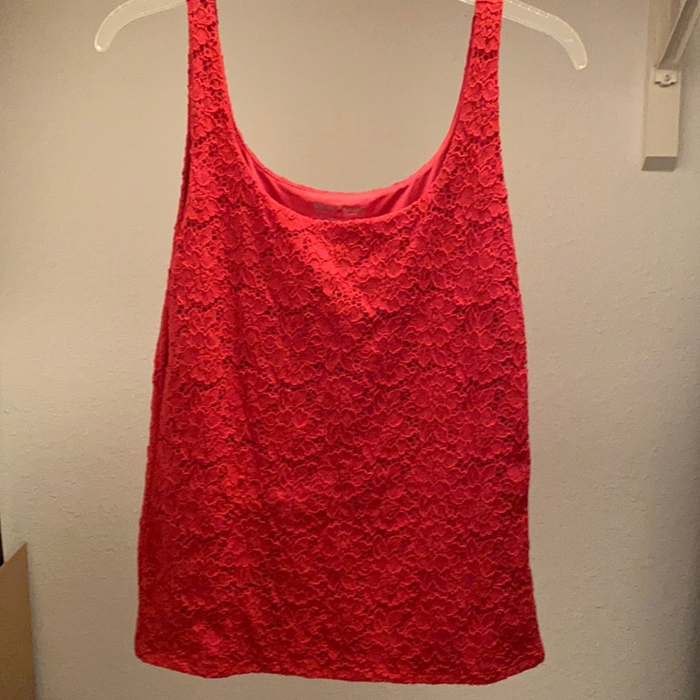 WHBM Pink Floral Lace Sleeveless Shirt